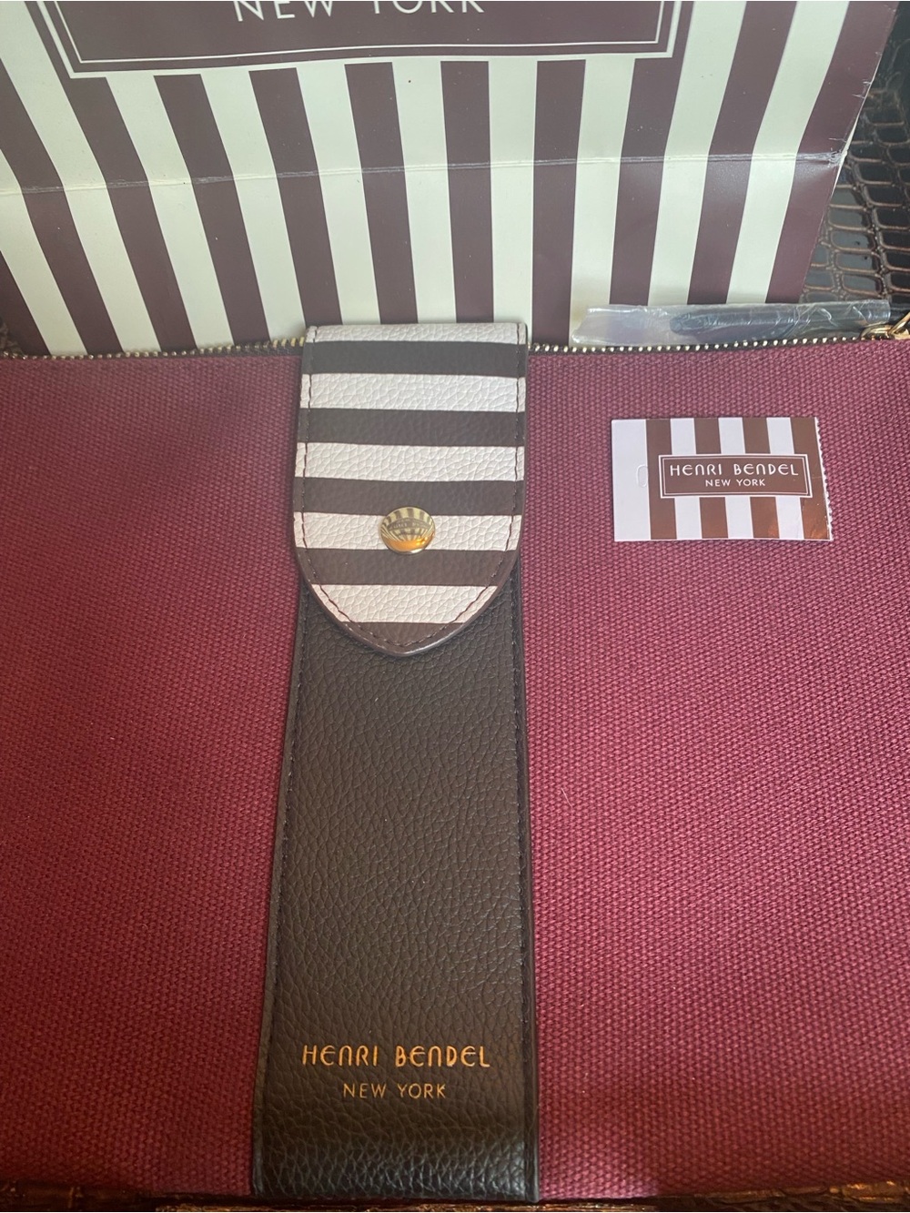 Henri Bendel Burgundy Black Friday Pouch GWP w/Stripe Tab & Bonus Bag w/Tissue - Picture 4 of 16